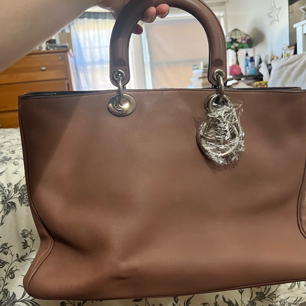 Christian Dior large Diorissimo Leather Satchel Dusty Rose-Taupe removable pouch - Picture 2 of 16
